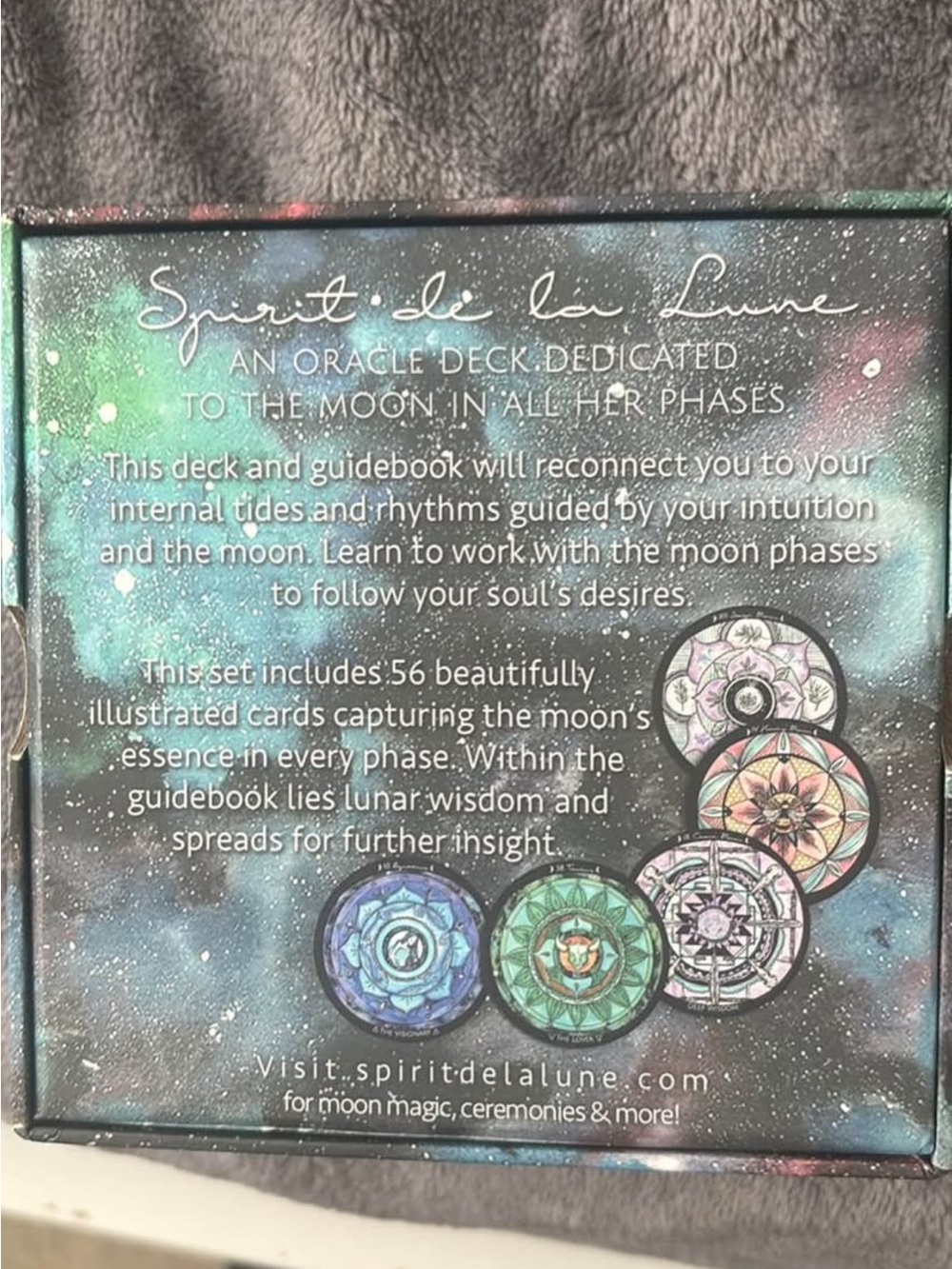 Moon Oracle Deck - Multicolor